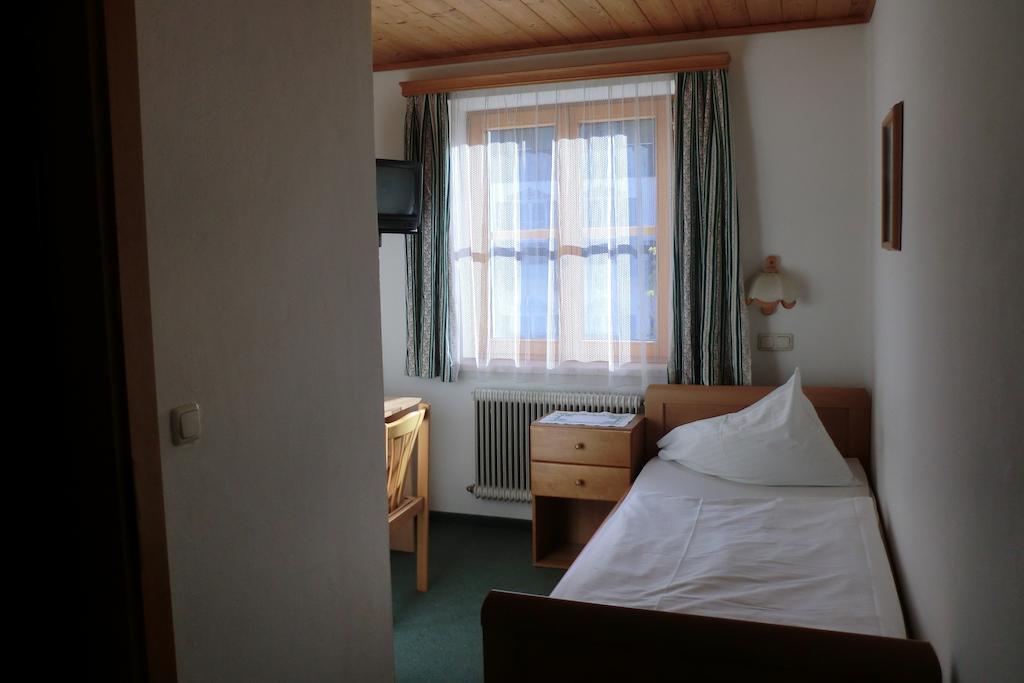 Weisses Roessl Werfen Hotell Rom bilde