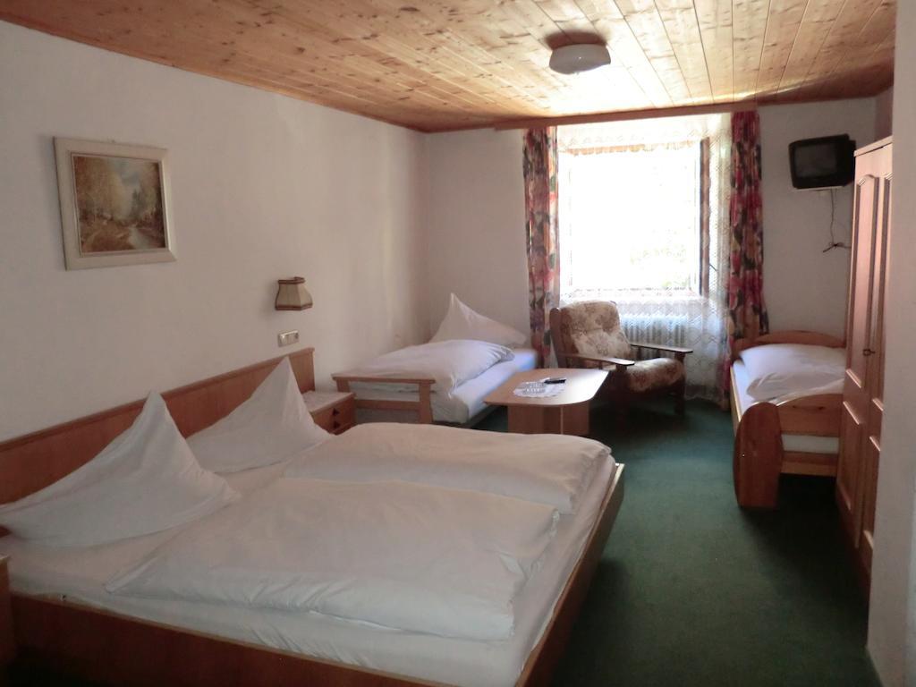 Weisses Roessl Werfen Hotell Rom bilde